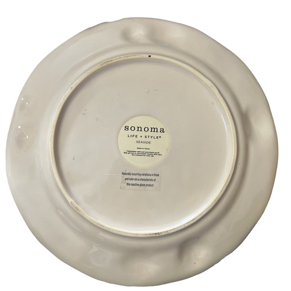 Sonoma Seaside Dinner Plates Like new condition - Picture 3 of 3